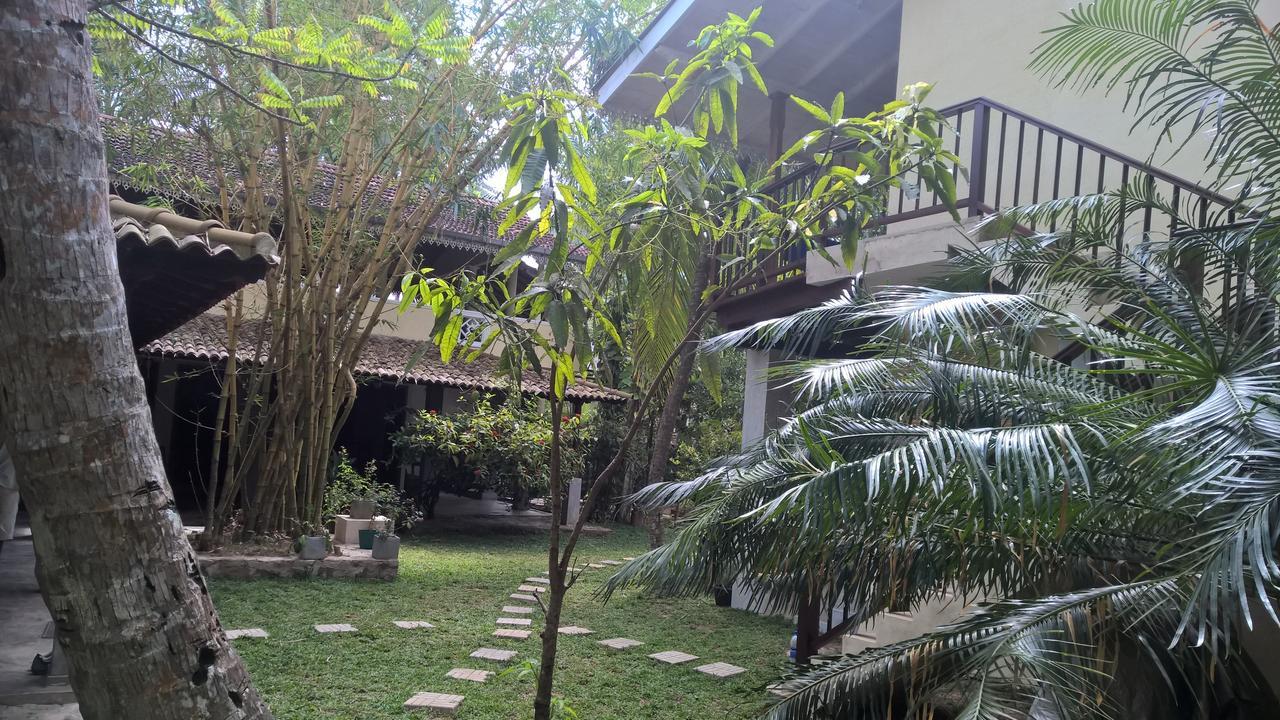 Hotel Silva Rest Unawatuna Exterior foto